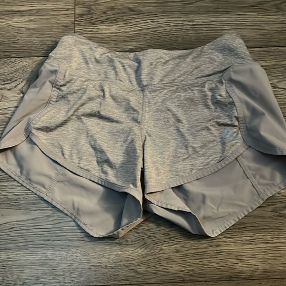 Reebok xs athlethic shorts - Picture 1 of 1